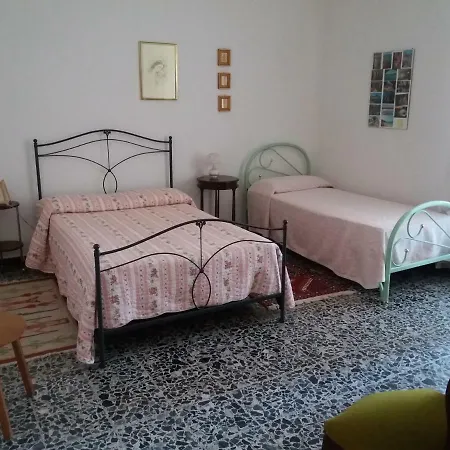 Oda ve Kahvaltı Sa Nuche Mamoiada